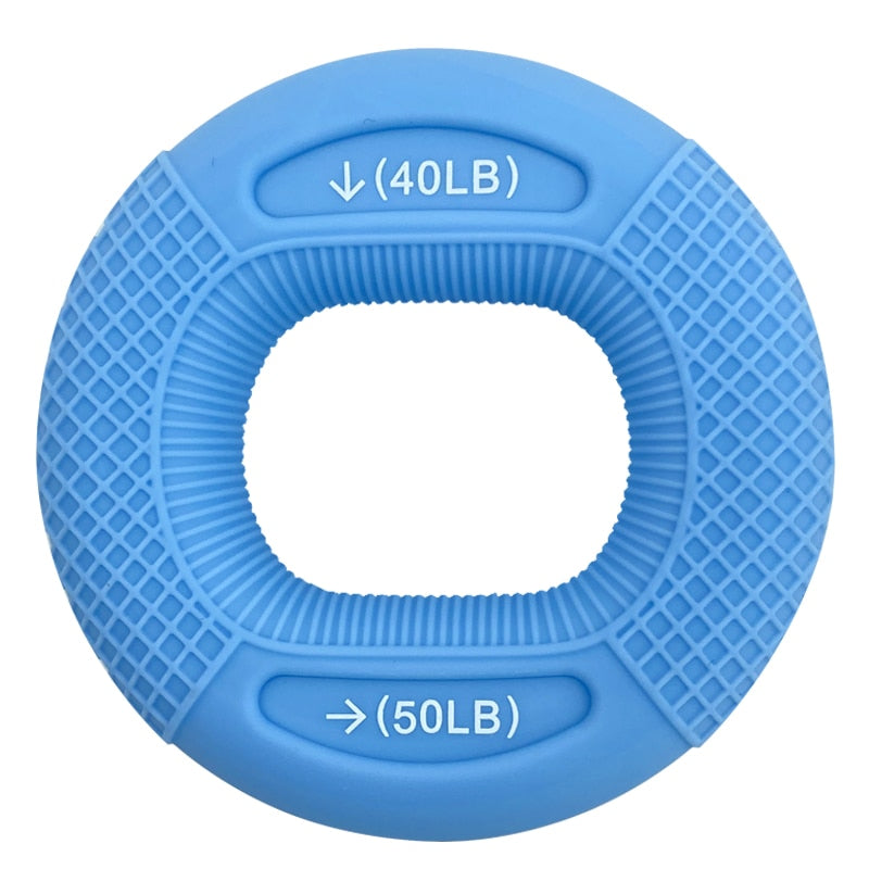 Um anel de silicone azul, com 18 kg de força, que tem um formato redondo e que se adapta à forma da mão para exercício dos dedos.